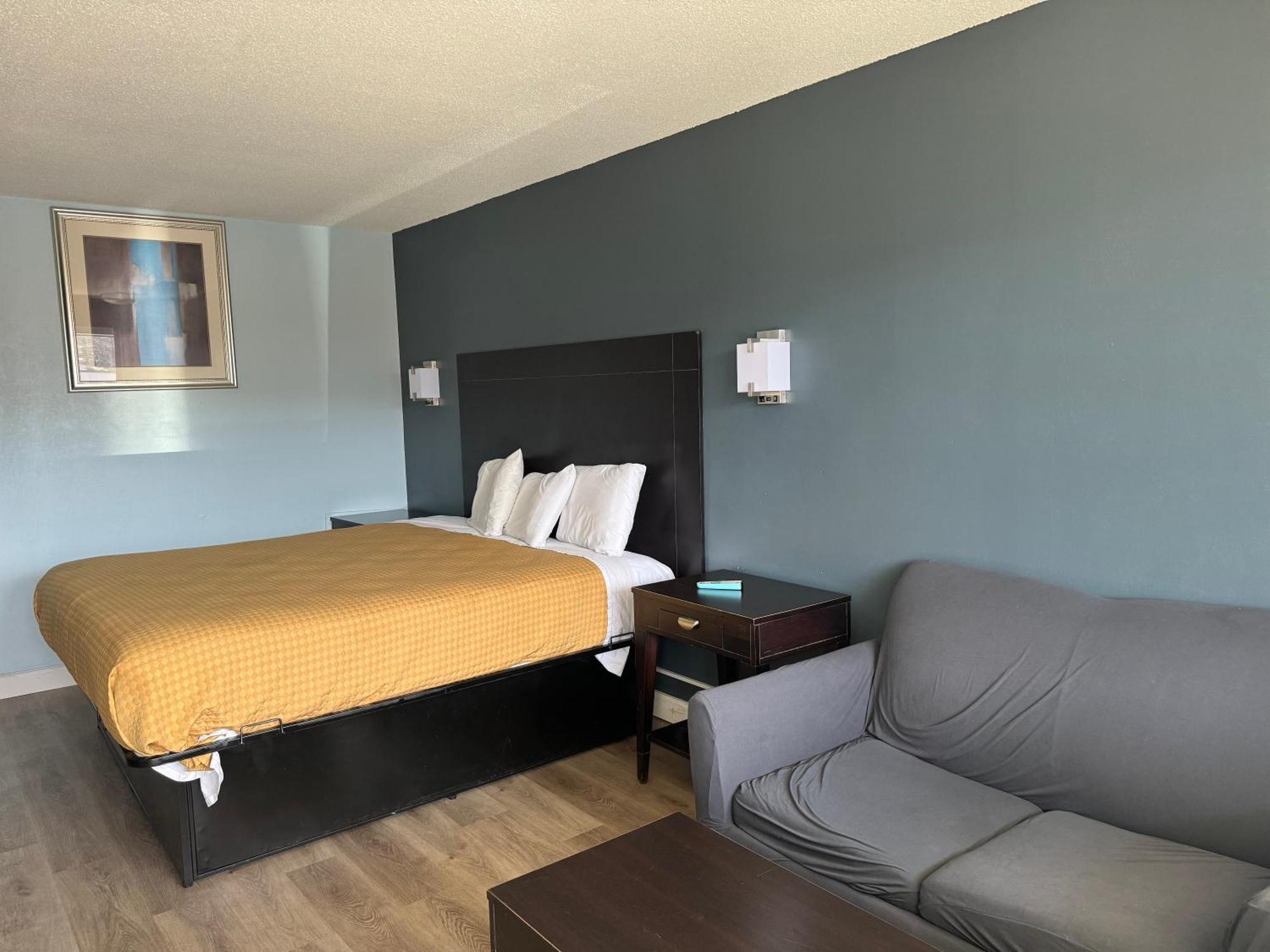 Red Carpet Inn & Suites - Danville Eksteriør billede
