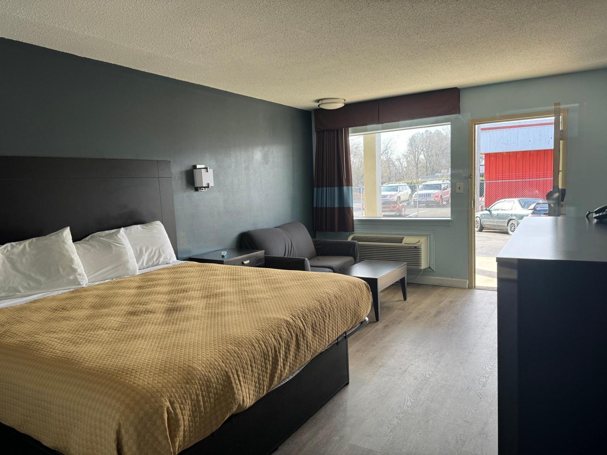 Red Carpet Inn & Suites - Danville Eksteriør billede