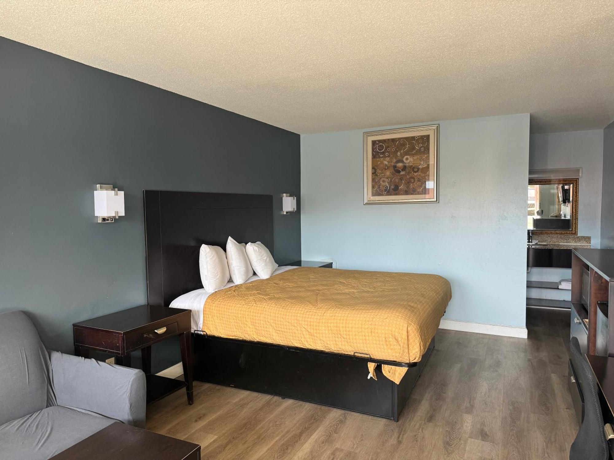 Red Carpet Inn & Suites - Danville Eksteriør billede
