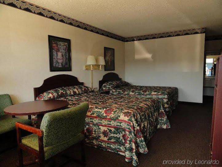 Red Carpet Inn & Suites - Danville Eksteriør billede