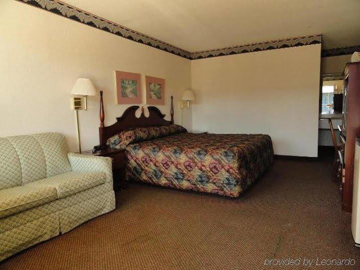 Red Carpet Inn & Suites - Danville Eksteriør billede